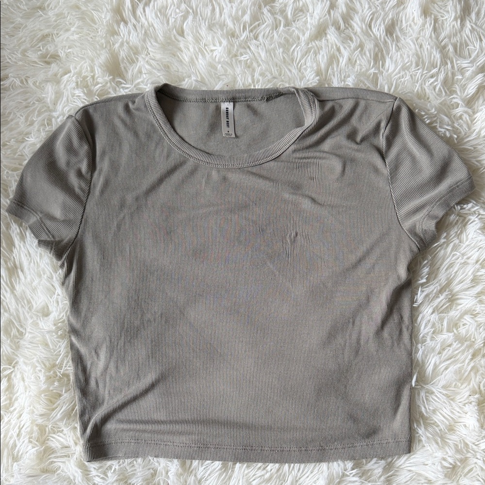 Sunday Best Ribbed Crop Tee - Taupe Gray